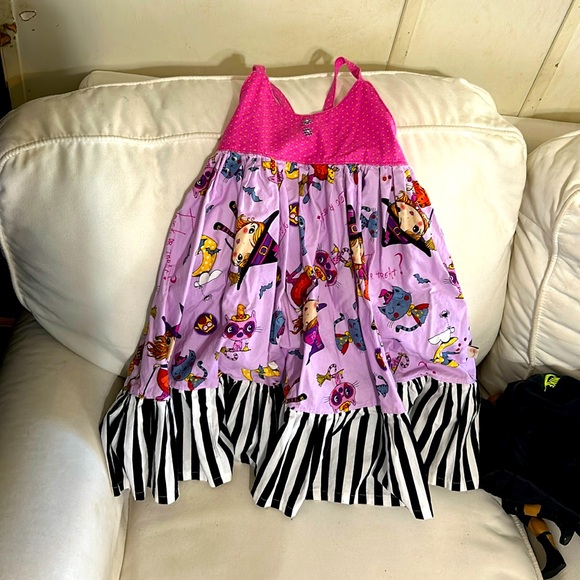 boutique Other - Very cute girls Halloween witch dress! 🧙🏻♀️